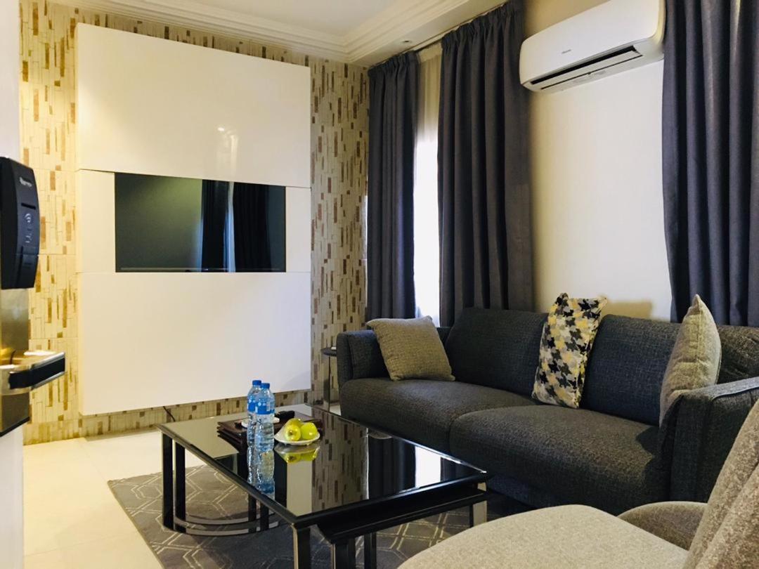 Summerset Continental Hotel Maitama By T E L E Hospitality Абуджа Экстерьер фото
